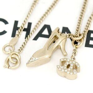 CHANEL CC Logo Pumps heel Shoe Rhinestone Necklace 16" Gold Tone 05A Auth w/Box
